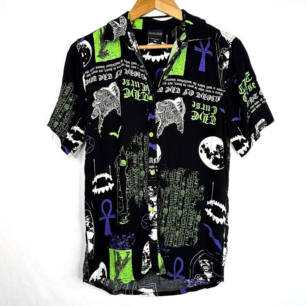 Universal Monsters Button Down Shirt XS
